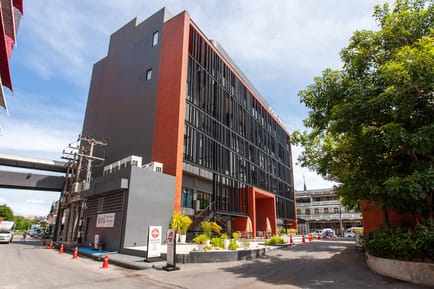 Image 1 of Regus - 2/F, Icon Park Hotel,No. 310, Maneenopparat Road, Sriphoom Sub-district