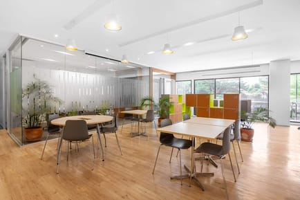 Image 5 of Regus - 2/F, Icon Park Hotel,No. 310, Maneenopparat Road, Sriphoom Sub-district