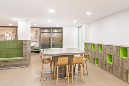 Image 6 of Regus - Boulevard du 11 Décembre,Val D'Hydra