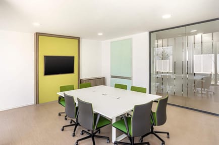 Image 8 of Regus - Boulevard du 11 Décembre,Val D'Hydra