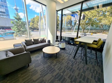 Image 12 of Regus - 155 Fanshawe Street