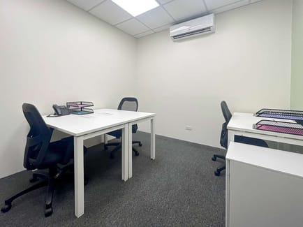 Image 9 of Regus - Lot 1A,Alabang-Zapote rd. corner Marcos Alvarez Ave.,Talon Uno Colours Center