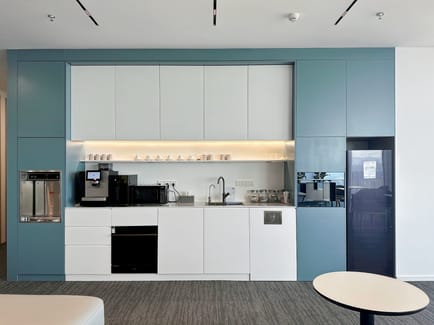 Image 4 of Regus - No. 1800, Donghai Avenue, Jiaojiang District, Zhe,Zhejiang Province,L33, East Building 1, Tengda Center