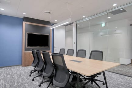 Image 2 of Regus - Yokohama Landmark Plaza 5F,2-2-1 Minatomirai, Nishi-ku