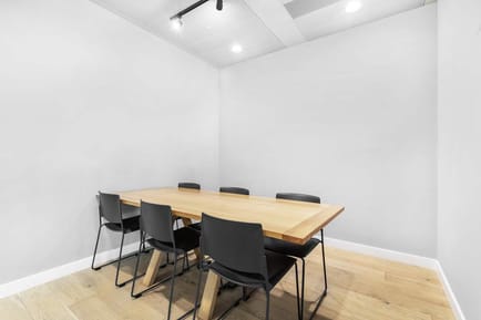 Image 9 of Central Working - 84 Wood Lane, White City