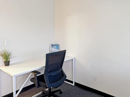 Image 14 of Regus - 1351 N Alma School Road,Suite 205