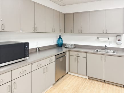 Image 6 of Regus - 1351 N Alma School Road,Suite 205