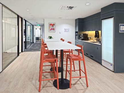 Image 12 of Regus - 125 Queen Street