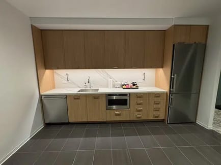Image 5 of Excelsior by Stark - 825 Third Avenue, New York