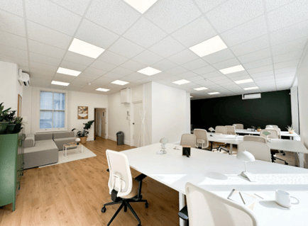 Image 3 of Sub800 Managed (2,663 - 2,663 sqft) - 34-35 Eastcastle Street, London, UK