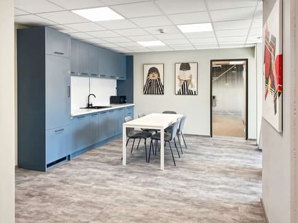 Image 6 of Regus - Arany János tér 1.