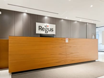 Image 2 of Regus - 1100 Boul Crémazie E,8th Floor