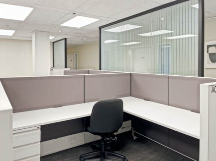 Image 4 of Regus - 1100 Boul Crémazie E,8th Floor
