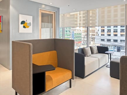 Image 13 of Regus - Dela Rosa St., Brgy. Pio Del Pilar, Metro Manila,Victoria de Makati