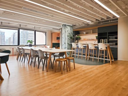 Image 8 of Spaces - 2451 Crystal Dr,6th Floor