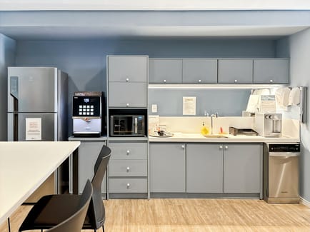 Image 6 of Regus - Rua Estevão de Mendonça, 830 Quilombo