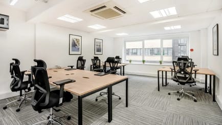 Image 2 of Endeavour Management (Managed 275 - 750 sqft) - 123 Minories, EC3N - City of London