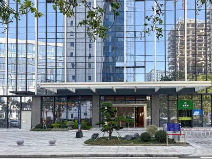 Image 1 of Spaces - No.33, Kuajing 2nd Road,Zhuhai-Macao Cross Border Industrial Zone,20th/21th Floor