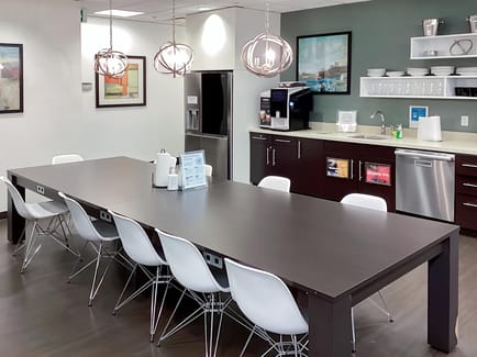 Image 6 of Regus - 401 Bay Street,16th Floor