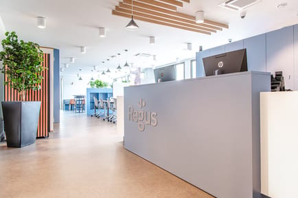 Image 1 of Regus - 4 rue Eric de Cromières