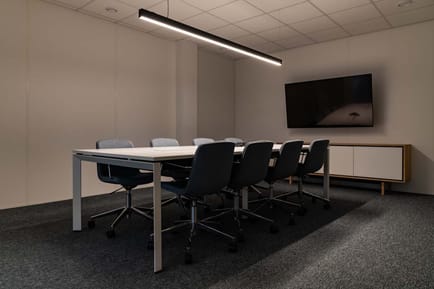 Image 2 of Regus - 4 rue Eric de Cromières