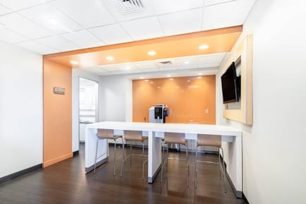 Image 9 of Regus - 2810 Crossroads Drive,Suite 4000