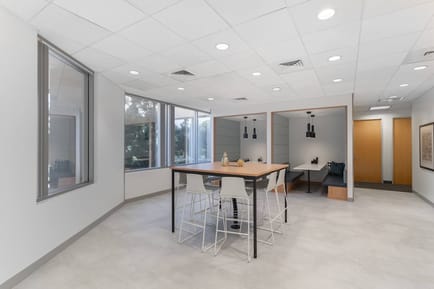Image 9 of Regus - 4445 Eastgate Mall University City,#200