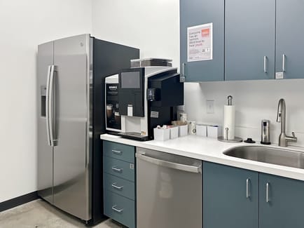 Image 6 of Regus - 372 24th St,Suite 410