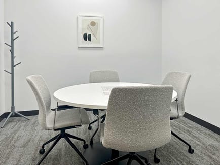 Image 9 of Regus - 372 24th St,Suite 410