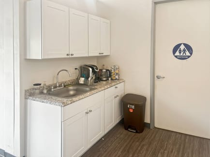 Image 4 of Regus - 918 Mission Ave,Suite 200