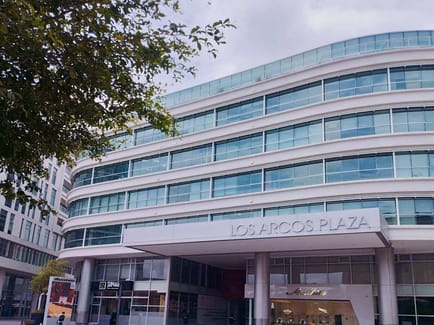 Image 1 of Regus - Via Samborondon km. 1.5  Edificio Los Arcos Plaza Torre 2 B,Suite 240