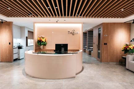 Image 2 of Regus - Via Samborondon km. 1.5  Edificio Los Arcos Plaza Torre 2 B,Suite 240