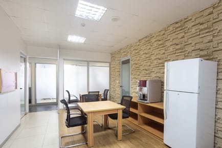 Image 4 of Regus - Independence Avenue, Ridge,Mövenpick Ambassador Hotel Accra, Presidential Floor