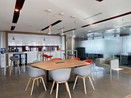 Image 6 of Regus - 6813 Ayala Avenue / HV Dela Costa Street,41st Floor, GT Tower