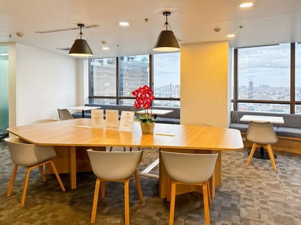 Image 5 of Regus - 30th Floor, Chartered Square Building,152 North Sathorn Road Silom,Bangrak