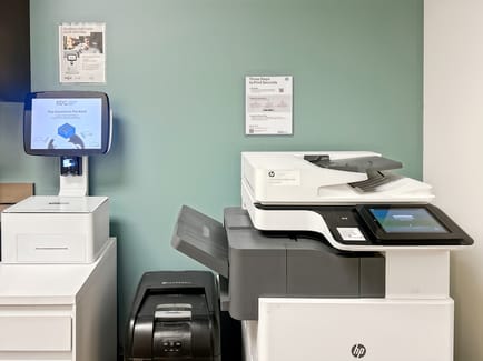 Image 4 of Regus - 6385 Old Shady Oak Road,Suite 250