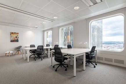 Image 9 of Regus - 5 Place de la Pyramide,Tour Ariane