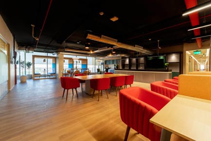 Image 2 of Regus - King Abdulaziz Road,Spring Plaza 2nd floor