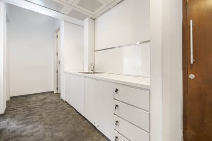 Image 6 of Regus - Level 12, Parkland Building,No 33, Park Street,2