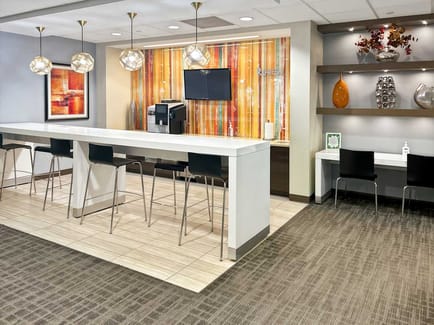 Image 4 of Regus - 6312 South Fiddlers Green Circle,Suite 300E