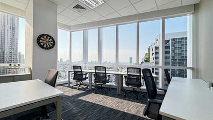 Image 4 of Regus - 1467/8, Phahonyothin Road,  The Rice Tower,12A Floor