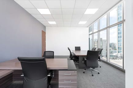 Image 8 of Regus - Rafael Augusto Sánchez No. 86, Piantini,Roble Corporate Center, 7th Floor