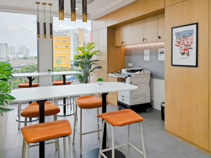 Image 10 of Regus - Jl. Teuku Nyak Arief no 16,M Building