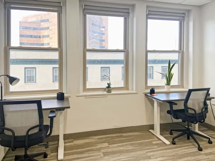Image 7 of Regus - 1087 Elm Street,2nd, 3rd floor