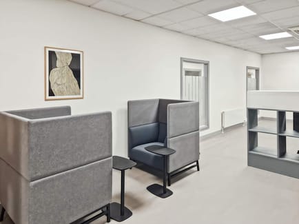 Image 12 of Regus - Linenhall Street,4th Floor