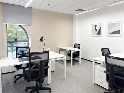Image 10 of Regus - Port Saeed Road, Next to Pullman City Centre Hotel - Deira,Ground, 1st Floor
