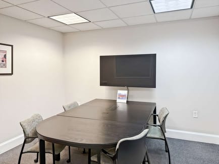 Image 9 of Regus - 264 South River Road