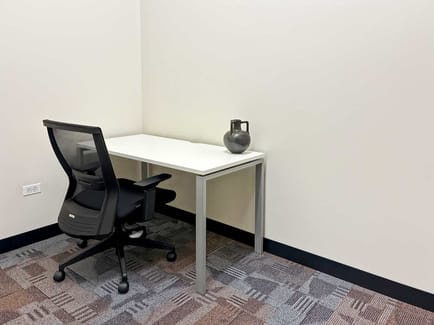 Image 1 of Regus - 5400 Prairie Stone Parkway