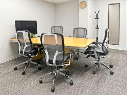 Image 3 of Regus - 729 East Pratt