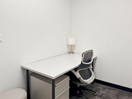 Image 13 of Regus - 40 E Huron St,3rd Floor